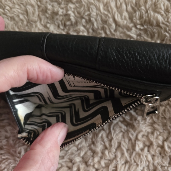 Lodis Leather Wallet Wristlet by with RFI. EUC Box Included. - Picture 7 of 13